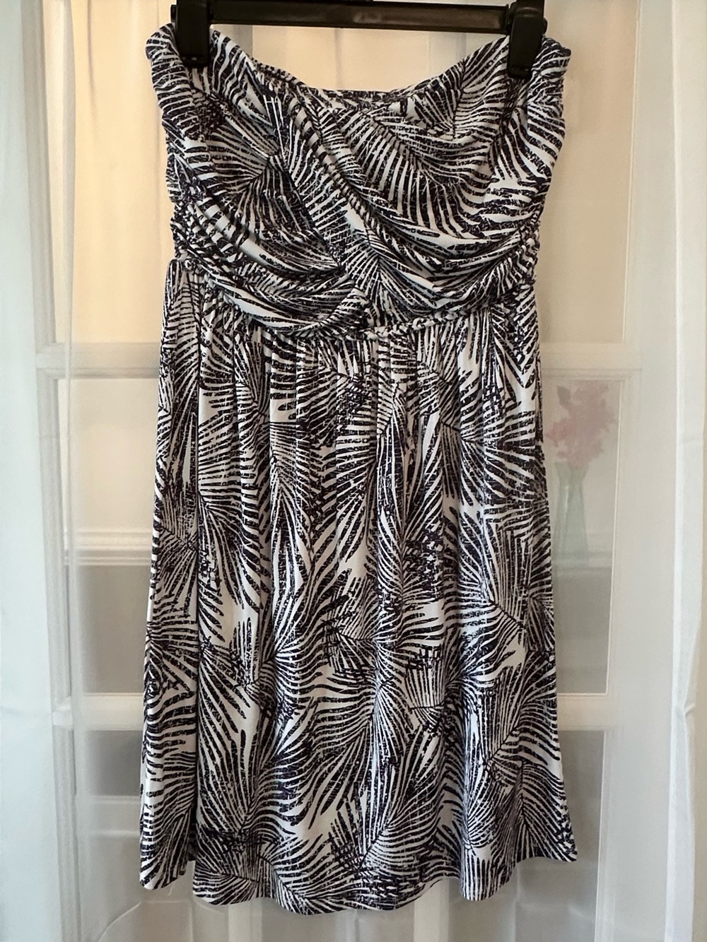 TART Strapless Ruched Tropical Palm Print Dress Womens M Resort Vacation